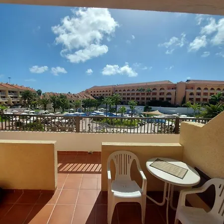 Americas Compostela Family Garden Apartment *